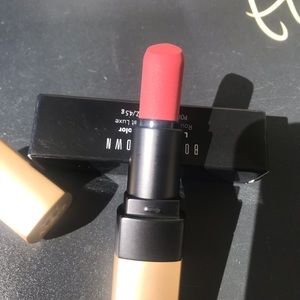 Bobbi Brown lipstick